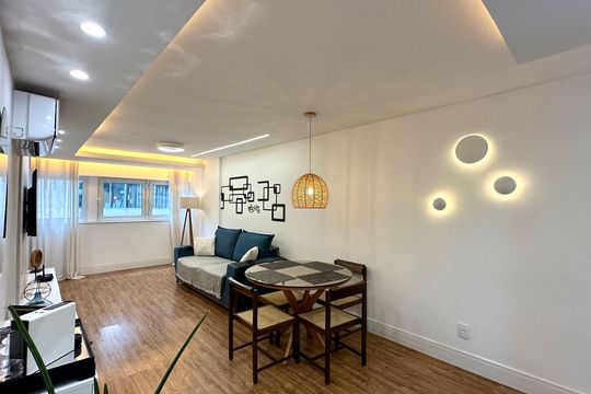 Apartamento para alugar com 2 quartos, 70m² em Copacabana, Rio de Janeiro