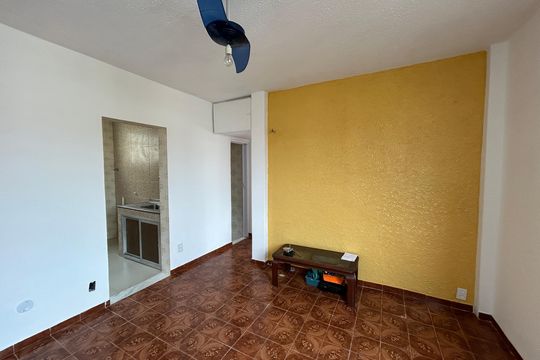Sala de apartamento à venda com 2 quartos, 45m² em Tomás Coelho, Rio de Janeiro