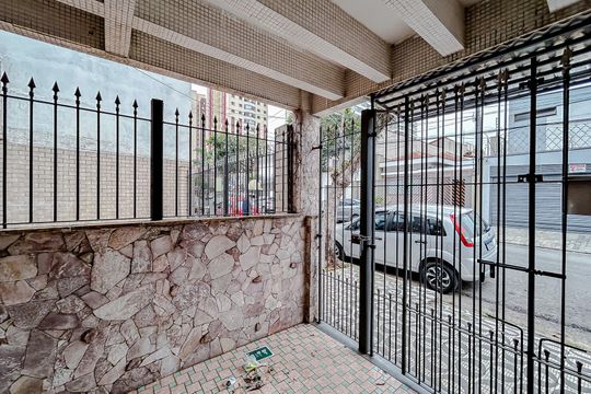 Garagem de casa à venda com 2 quartos, 120m² em Tatuapé, São Paulo