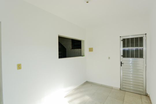 Sala de casa para alugar com 2 quartos, 510m² em Taboão, Guarulhos