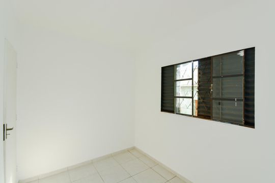 Quarto 2 de casa para alugar com 2 quartos, 510m² em Taboão, Guarulhos