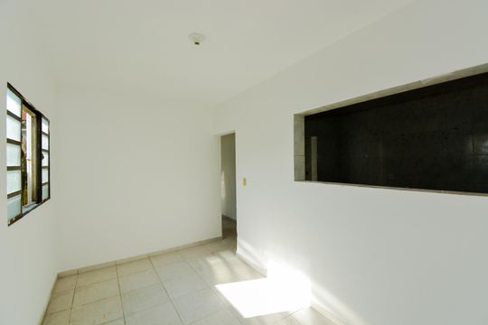Casa para alugar com 2 quartos, 510m² em Taboão, Guarulhos
