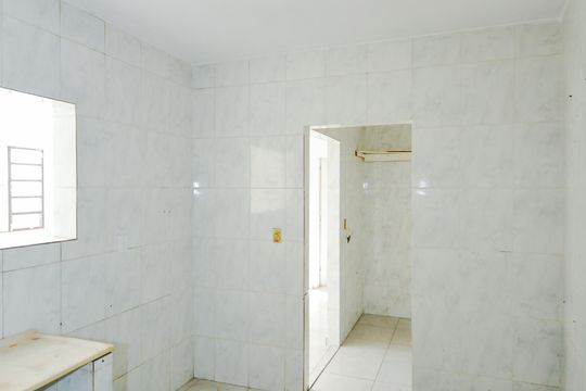 Cozinha de casa para alugar com 2 quartos, 510m² em Taboão, Guarulhos