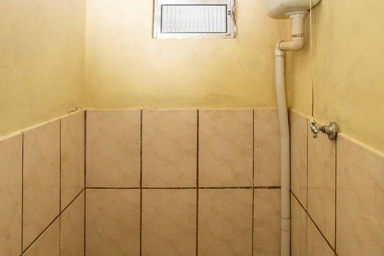 Banheiro de casa para alugar com 1 quarto, 30m² em Vila Santa Antonia, Diadema