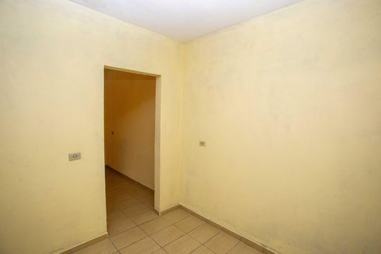 Sala/Cozinha de casa para alugar com 1 quarto, 30m² em Vila Santa Antonia, Diadema