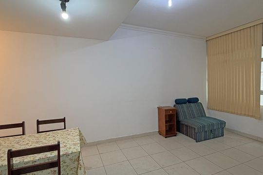 Sala de apartamento para alugar com 1 quarto, 50m² em Gonzaga, Santos