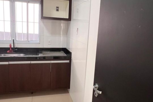 Cozinha de casa para alugar com 2 quartos, 300m² em Jardim Marquesa, São Paulo