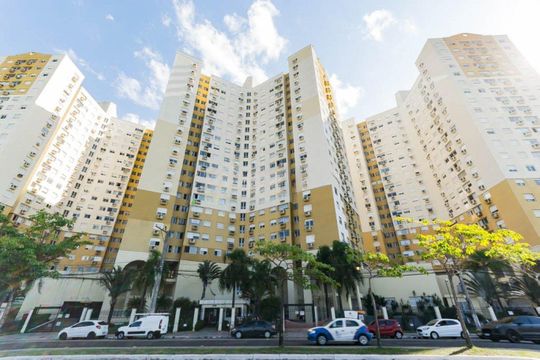 Fachada de apartamento para alugar com 2 quartos, 67m² em Santo Antônio, Porto Alegre