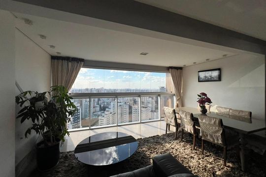 Apartamento à venda com 4 quartos, 124m² em Savassi, Belo Horizonte