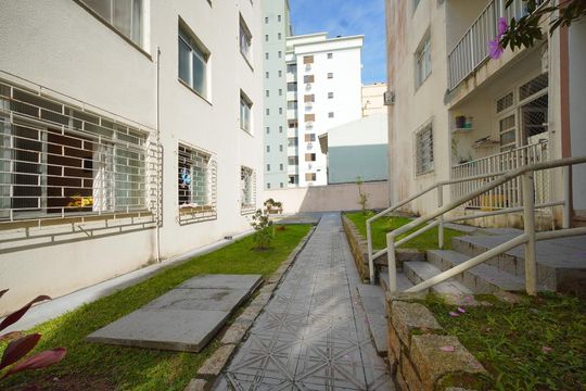 Área comum de apartamento para alugar com 3 quartos, 63m² em Coqueiros, Florianópolis