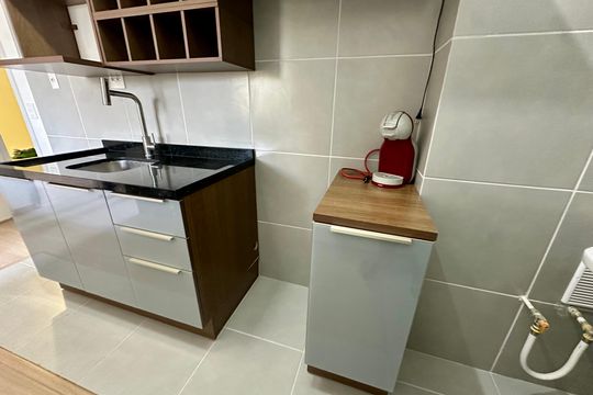 Cozinha de apartamento à venda com 2 quartos, 38m² em Jardim São Luís, São Paulo
