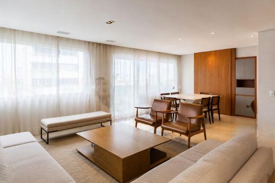 Apartamento à venda com 3 quartos, 198m² em Cidade Monções, São Paulo