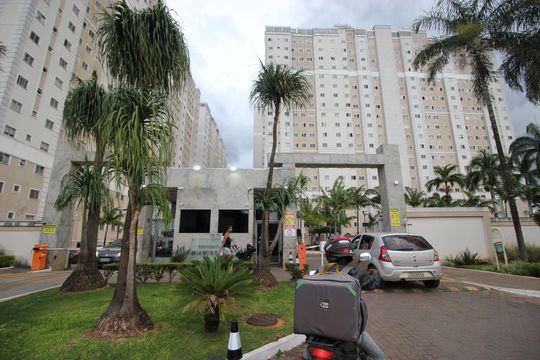 Apartamento para alugar com 2 quartos, 50m² em Qi, Brasília