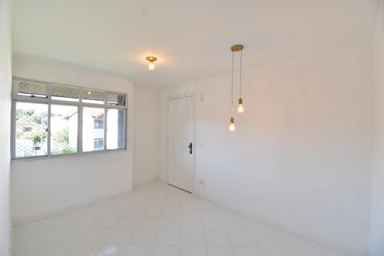 Sala de apartamento para alugar com 2 quartos, 43m² em Santa Felicidade, Curitiba