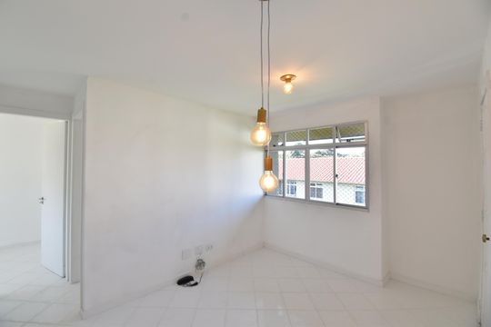 Apartamento para alugar com 2 quartos, 43m² em Santa Felicidade, Curitiba