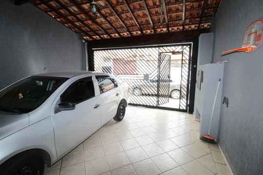 Garagem de casa para alugar com 3 quartos, 115m² em Jardim das Industrias, São José dos Campos