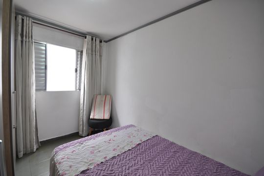 Quarto de apartamento à venda com 2 quartos, 45m² em Parque Edu Chaves, São Paulo