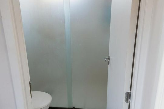 Banheiro de apartamento para alugar com 2 quartos, 60m² em Maria da Conceicao, Contagem