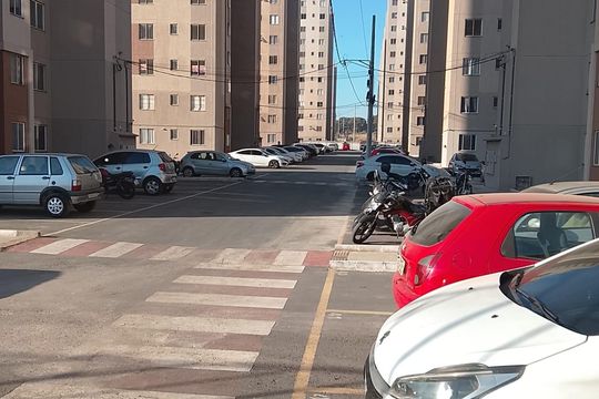 Garagem de apartamento para alugar com 2 quartos, 60m² em Maria da Conceicao, Contagem