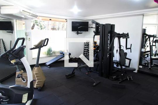 Área comum - Academia de apartamento para alugar com 4 quartos, 200m² em Perdizes, São Paulo