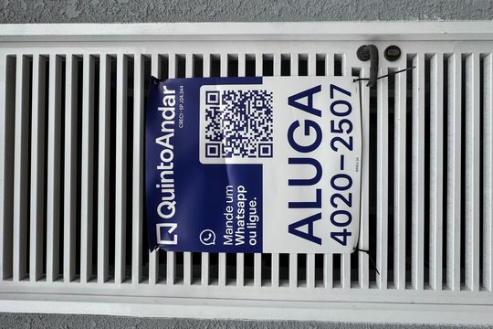 Placa grande  de casa para alugar com 3 quartos, 120m² em Jardim D’abril, Osasco