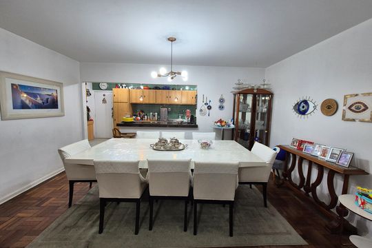Sala de apartamento à venda com 3 quartos, 155m² em Chácara Santo Antônio, São Paulo
