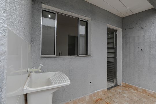 Área de Serviço de kitnet/studio para alugar com 1 quarto, 40m² em Vila Mogi Moderno, Mogi das Cruzes