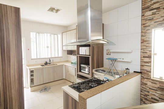 Cozinha de casa para alugar com 4 quartos, 400m² em Campo Grande, Rio de Janeiro