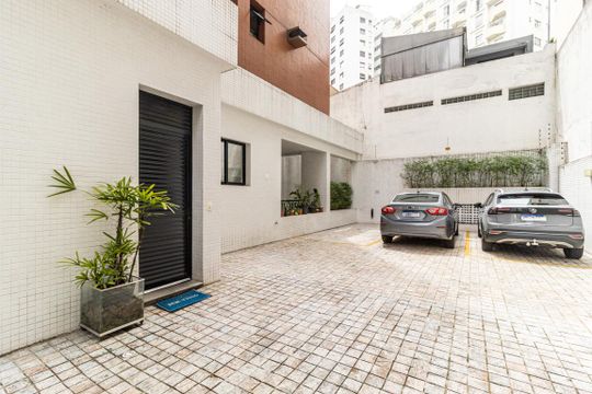 Garagem de apartamento à venda com 1 quarto, 40m² em Higienópolis, São Paulo