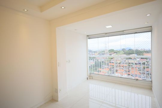 Sala de apartamento para alugar com 3 quartos, 72m² em Cidade São Francisco, São Paulo