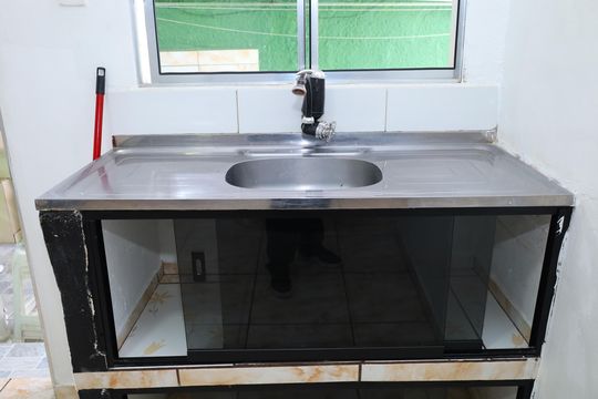 Cozinha de casa para alugar com 2 quartos, 65m² em Vila Carolina, São Paulo