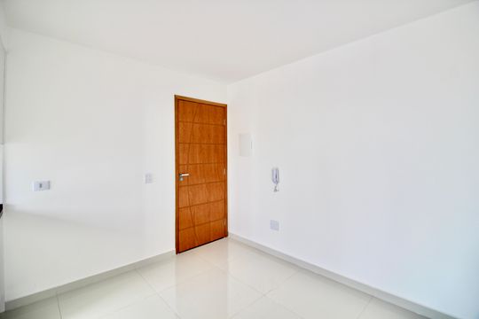 Cozinha de apartamento para alugar com 2 quartos, 40m² em Vila Talarico, São Paulo