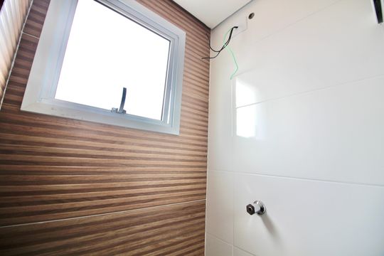 Banheiro de apartamento para alugar com 2 quartos, 40m² em Vila Talarico, São Paulo