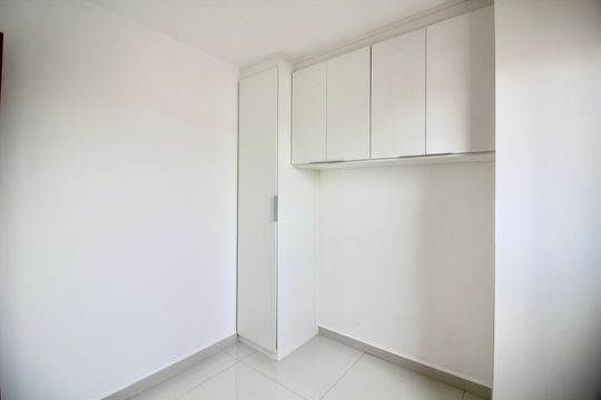 Quarto 2 de apartamento para alugar com 2 quartos, 40m² em Vila Talarico, São Paulo