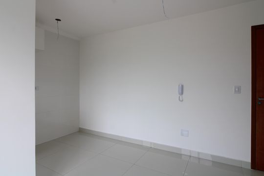 Sala de apartamento para alugar com 2 quartos, 41m² em Vila Talarico, São Paulo