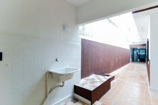 Área de Serviço de casa à venda com 3 quartos, 120m² em Jardim Miriam, Guarulhos