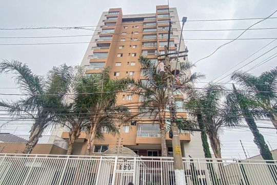 Fachada  de apartamento para alugar com 2 quartos, 58m² em Parque Boturussu, São Paulo