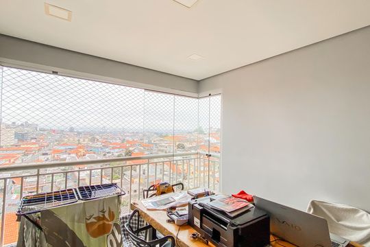 Varanda  de apartamento para alugar com 2 quartos, 58m² em Parque Boturussu, São Paulo