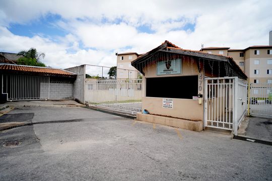 Fachada de apartamento para alugar com 2 quartos, 47m² em Jardim Tatiana, Votorantim