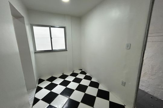 Copa de casa para alugar com 2 quartos, 72m² em Madureira, Rio de Janeiro