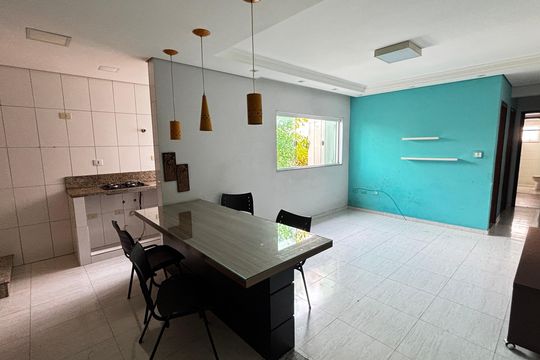Apartamento para alugar com 2 quartos, 74m² em Vila Pires, Santo André