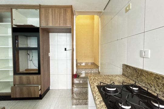Cozinha de apartamento para alugar com 2 quartos, 74m² em Vila Pires, Santo André