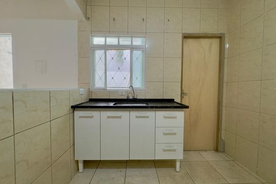 Cozinha de casa à venda com 2 quartos, 65m² em Parque Continental I, Guarulhos