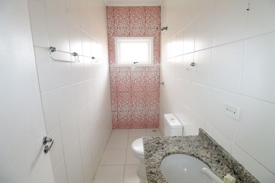 Banheiro de casa para alugar com 2 quartos, 162m² em Residencial Bosque dos Ipes, São José dos Campos