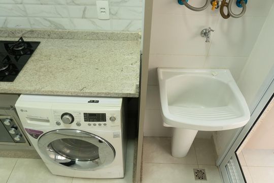 Área de Serviço de apartamento para alugar com 3 quartos, 80m² em Balneário Tropical, Paulínia
