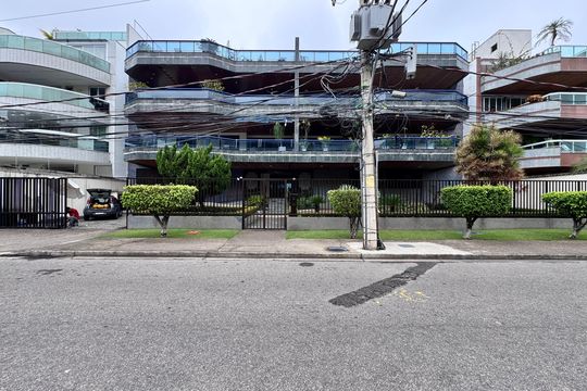 Fachada de apartamento à venda com 3 quartos, 163m² em Recreio dos Bandeirantes, Rio de Janeiro