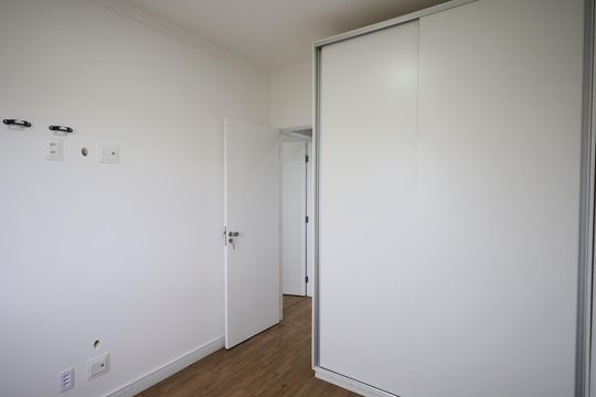 Quarto 2 de apartamento para alugar com 2 quartos, 51m² em Umuarama, Osasco