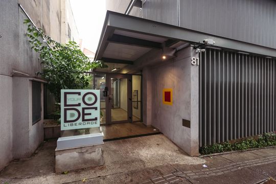 Fachada de kitnet/studio para alugar com 1 quarto, 25m² em Liberdade, São Paulo