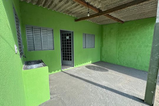 Casa para alugar com 2 quartos, 62m² em Recanto das Emas, Brasília
