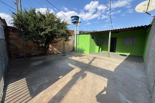 Casa para alugar com 2 quartos, 62m² em Recanto das Emas, Brasília